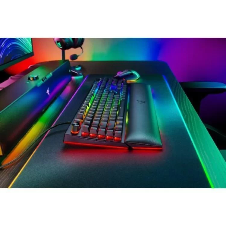 Клавіатура Razer BlackWidow V4 PRO Green Switch USB UA Black (RZ03-04680100-R3M1) - фото 9