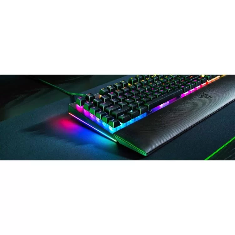 Клавіатура Razer BlackWidow V4 Green Switch USB RU Black (RZ03-04690100-R3M1) характеристики - фотографія 7