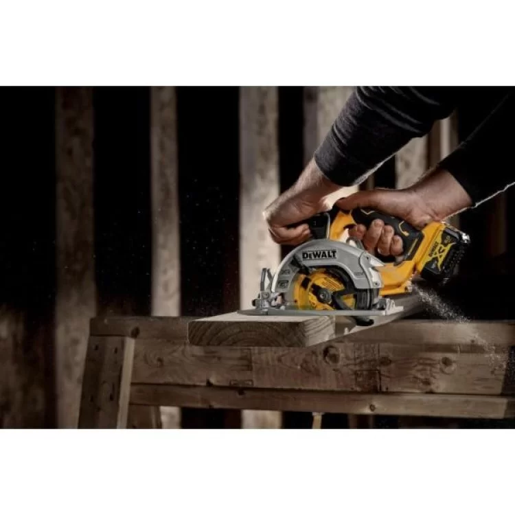 продаем Дисковая пила DeWALT 12В XR Li-lon, бесщёточная, диск 140х20 мм, 2.2 кг, кейс TSTAK (без АКБ и ЗУ) (DCS512NT) в Украине - фото 4