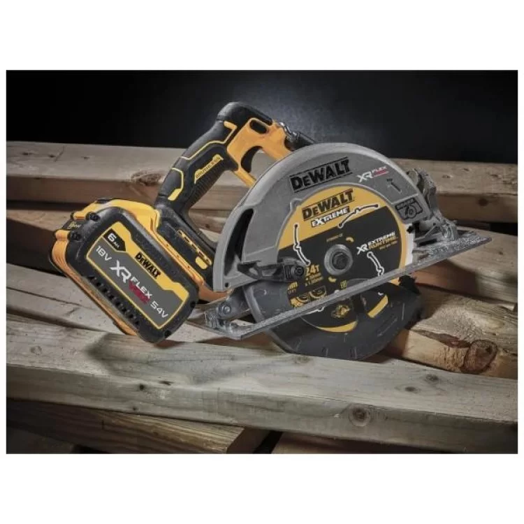 Дисковая пила DeWALT 18V XR Li-lon FLEXVOLT ADVANTAGE, диск 190х30 мм, TSTAK (без АКБ и ЗУ) (DCS573NT) - фото 12