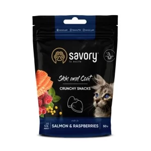 Лакомство для котов Savory для здоровья кожи и шерсти, лосось с малиной 50 г (4820232631386)