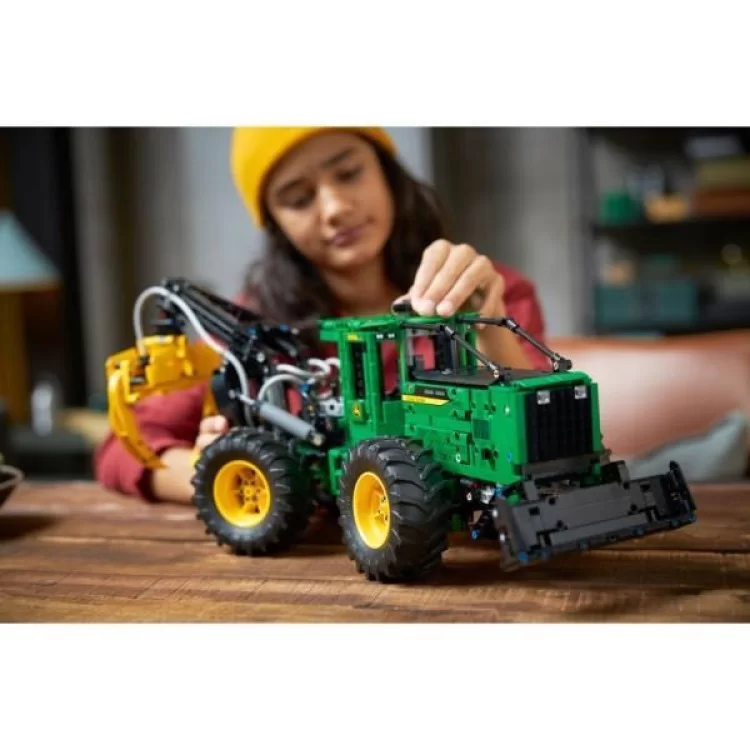 Конструктор LEGO Technic Трелювальний трактор John Deere 948L-II 1492 деталей (42157) - фото 10