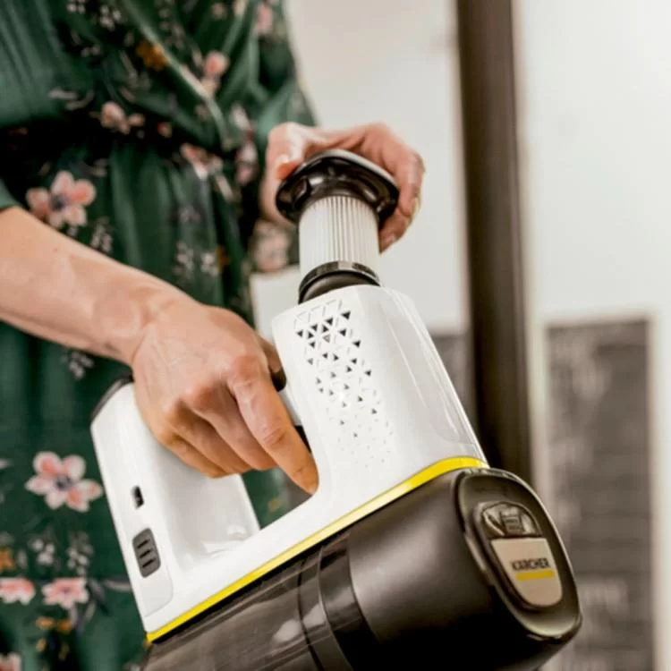 Пылесос Karcher VC 6 CORDLESS OURFAMILY (1.198-670.0) - фотография 2