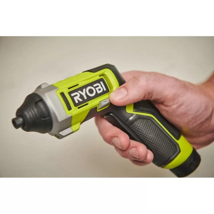 Отвертка аккумуляторная Ryobi RSD4-120T 4В, USB, Lithium, 1х2Ah, 5Нм, 200об/мин, кейс, 10 насадок (5133006210) обзор - фото 8