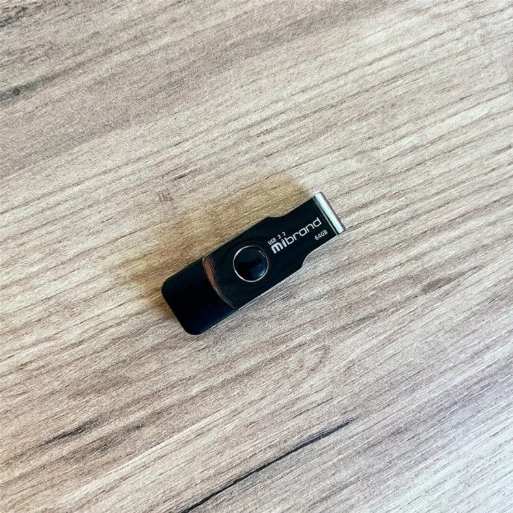 USB флеш накопичувач Mibrand 64GB Lizard Black USB 3.2 (MI3.2/LI64P9B) ціна 318грн - фотографія 2