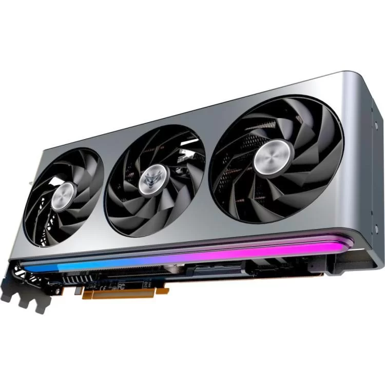 Відеокарта Sapphire Radeon RX 7900 XT 20GB NITRO+ (11323-01-40G) ціна 71 833грн - фотографія 2