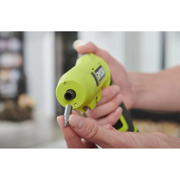 Отвертка аккумуляторная Ryobi RSDP4-120G 4В, USB, Lithium, 1х2Ah, 5Нм, 200об/мин, поворотная ручка (5133005958) обзор - фото 8