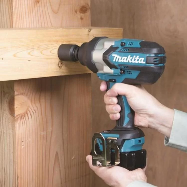 продаємо Гайковерт Makita DTW1002RTJ акумуляторний з ударом (DTW1002RTJ) в Україні - фото 4