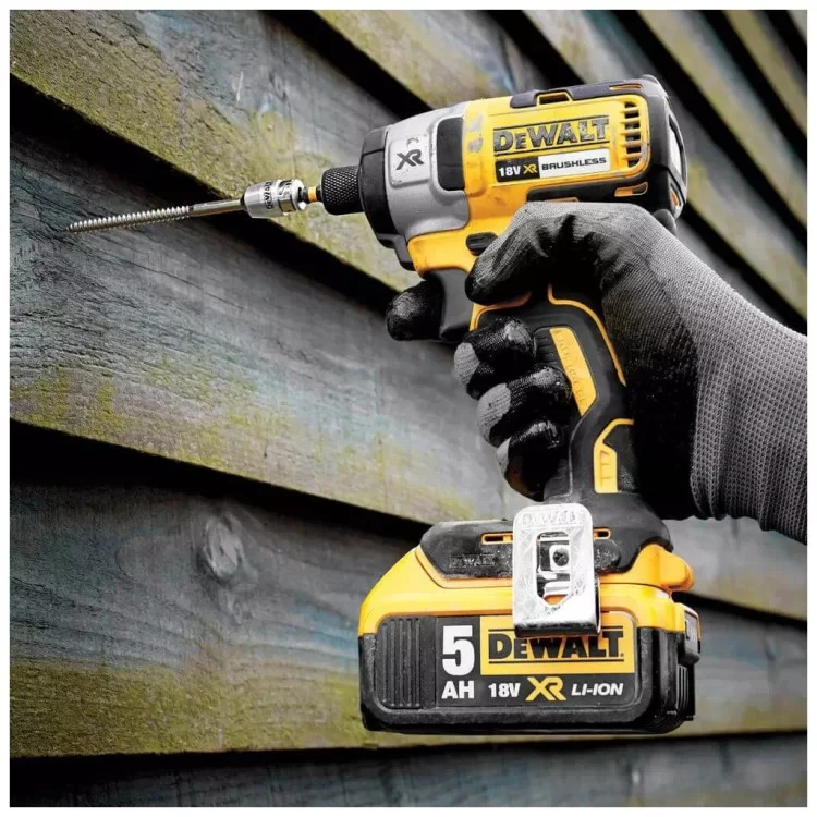 продаем Шуруповерт DeWALT 18V XR Li-Ion, 2x5Ah, бесщеточный, 205 Нм, 3250 об/мин, кейс (DCF887P2) в Украине - фото 4