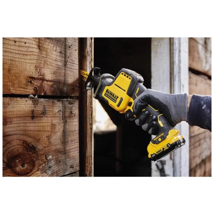 Шабельна пила DeWALT 10.8/12В XR Li-lon, 0 – 2800 хід/хв, 1.38 кг, (без АКБ та ЗП) (DCS312N) відгуки - зображення 5