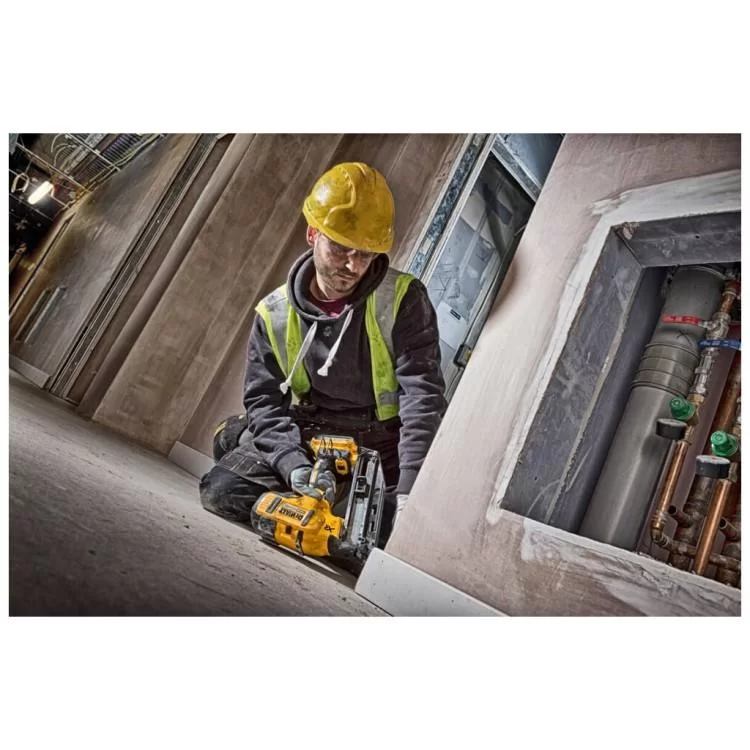 Цвяхозабивач DeWALT 18В, діаметр/довжина цвяха 1.6/63 мм, (без АКБ та ЗП) (DCN662N) огляд - фото 8