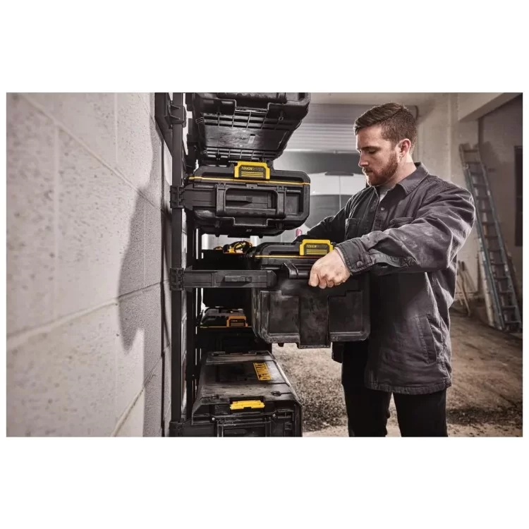 продаємо Ящик для інструментів DeWALT TOUGHSYSTEM 2.0 555х375х317 мм, з лотком (DWST83294-1) в Україні - фото 4